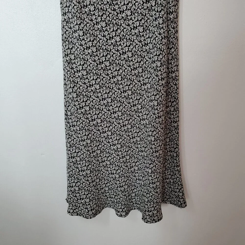 Casual Corner Dress Black Floral Size 8 Size Zip Lined - Picture 4 of 13